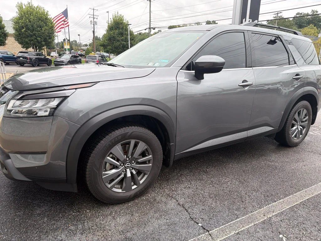 Used 2022 Gray Nissan SV image 1