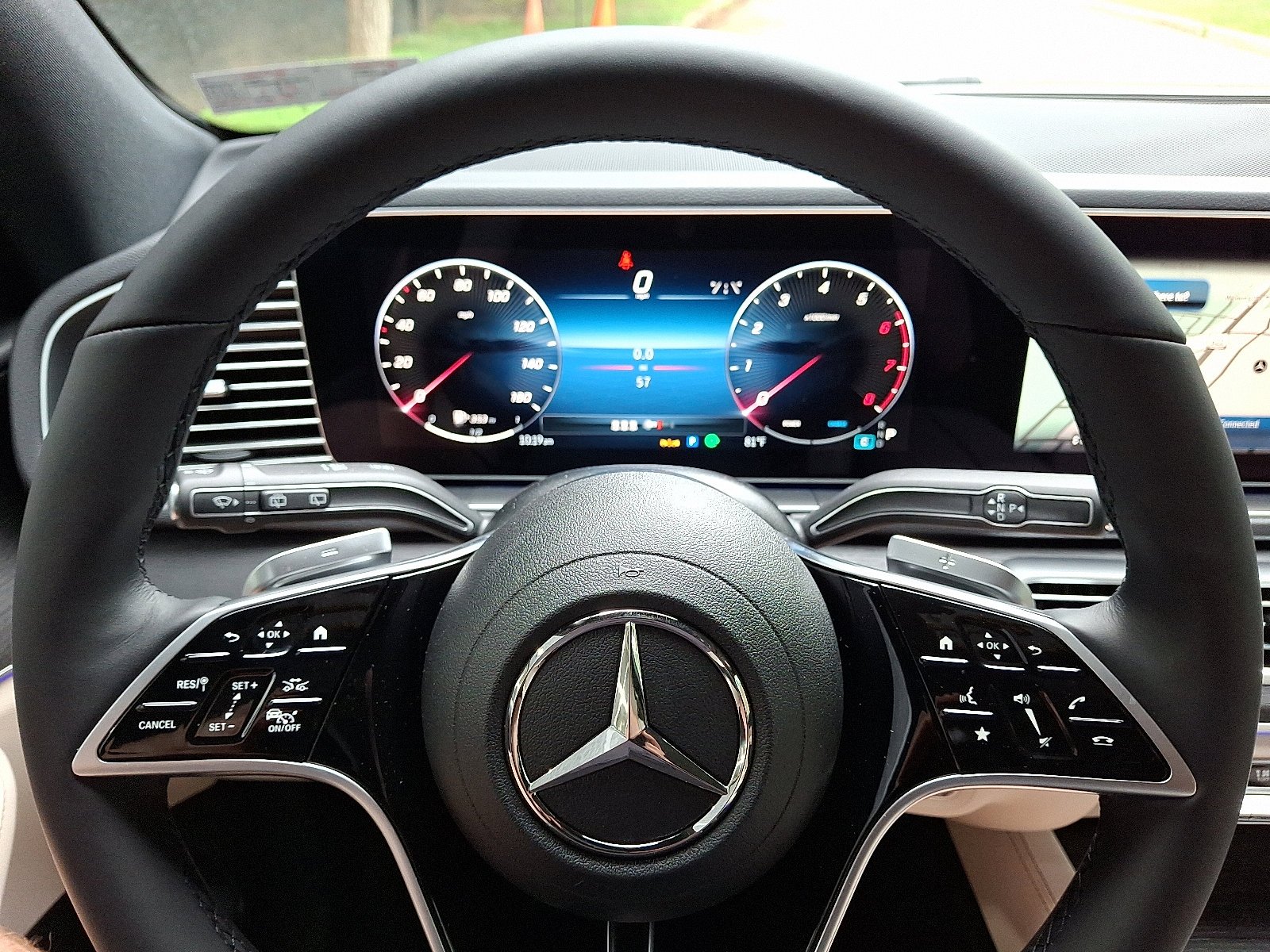 2025 Mercedes-Benz GLE GLE450 - Photo 40