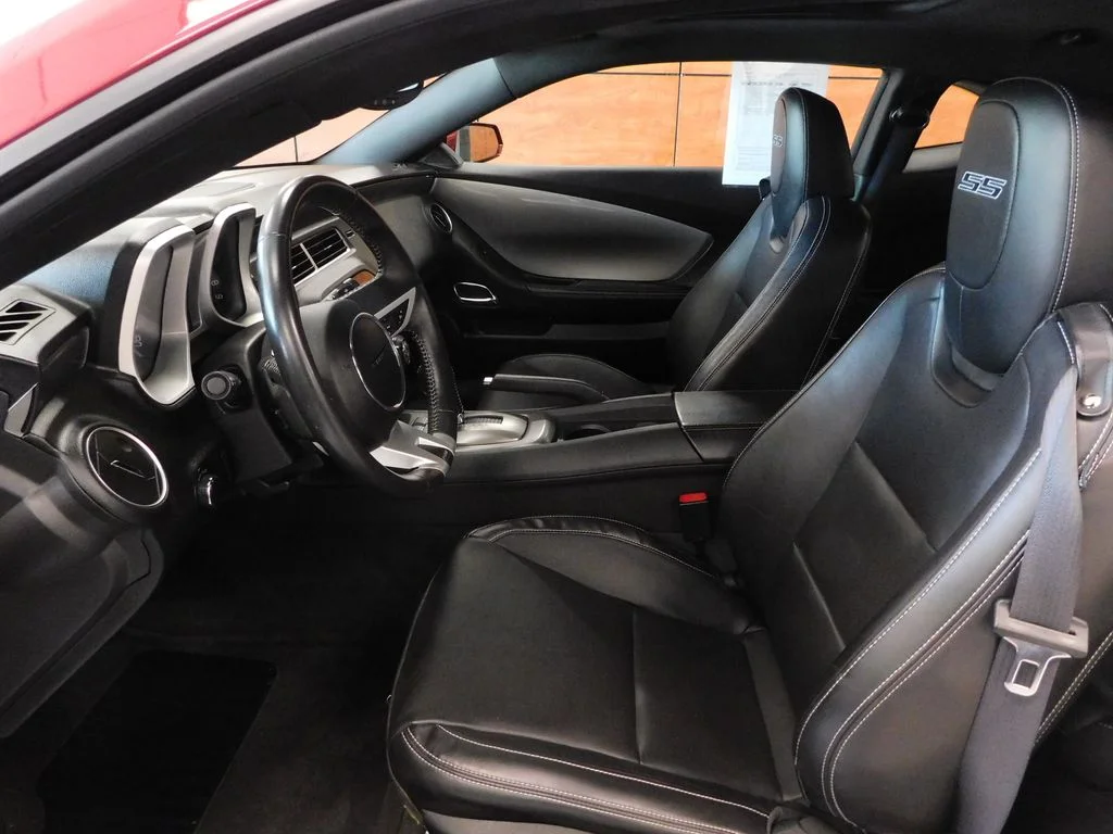 Used 2010 Red Jewel Tintcoat Chevrolet SS image 15