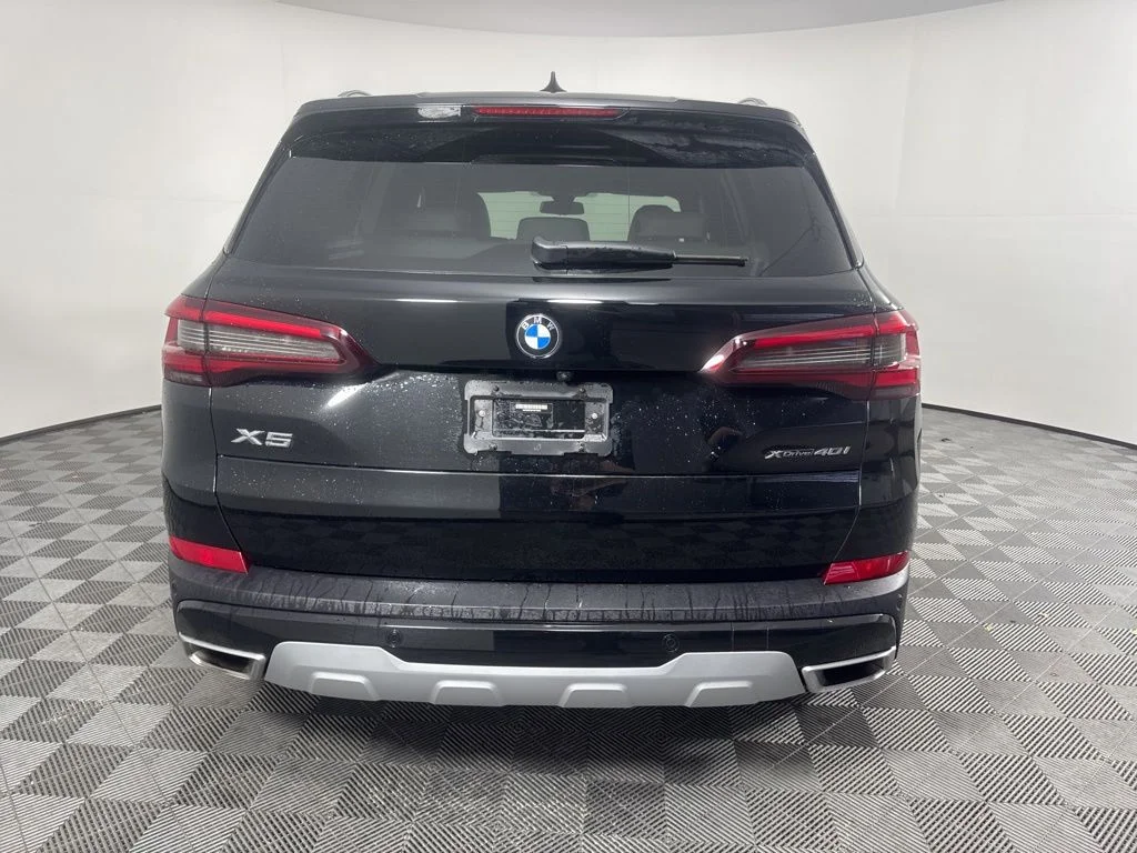Certified Used 2023 Black BMW xDrive40i image 6