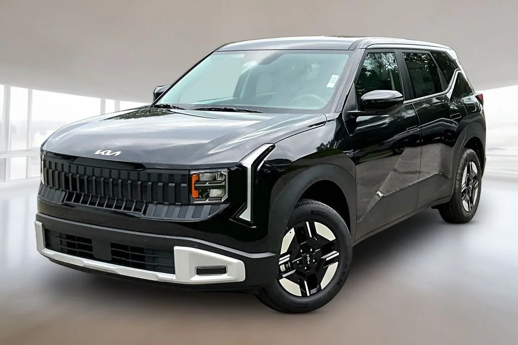 New 2027 Aurora Black Pearl Kia LX image 1