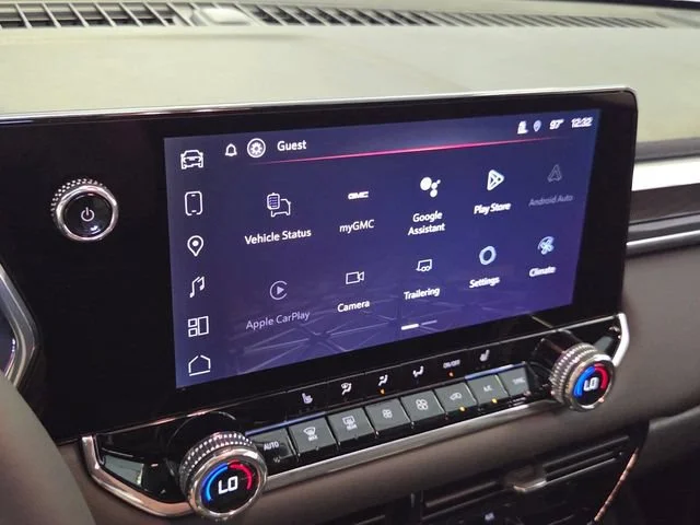 New 2026 Sterling Metallic GMC Elevation image 19