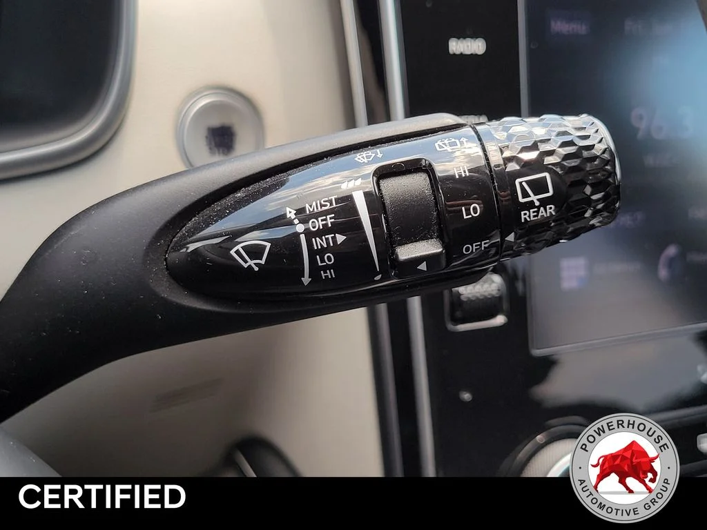 Used 2023 Gray Hyundai SEL image 32