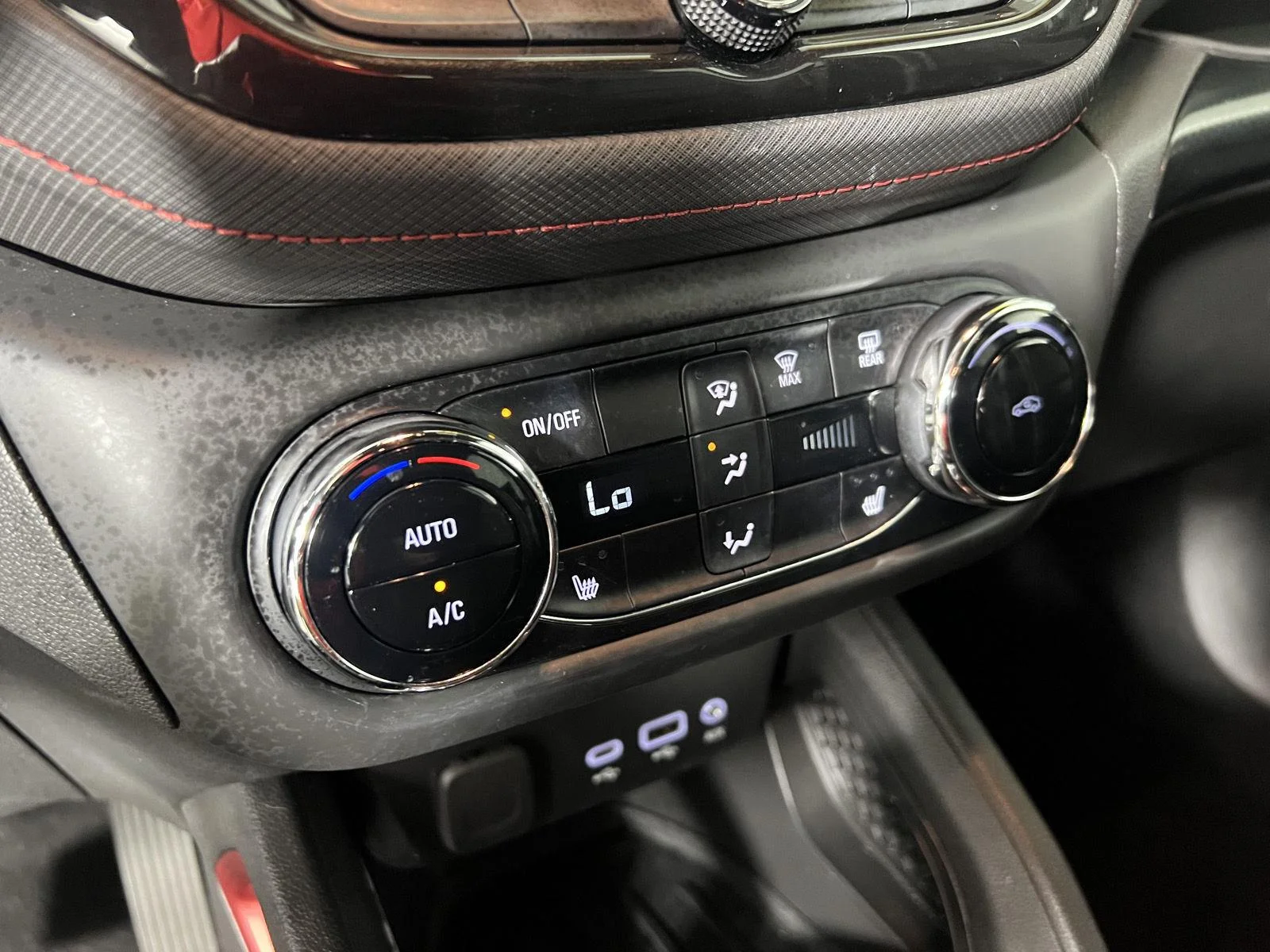 Used 2022 Mosaic Black Metallic Chevrolet RS image 30