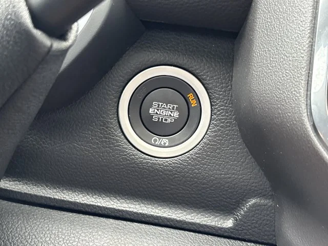 Used 2025 White Ram Laramie image 30