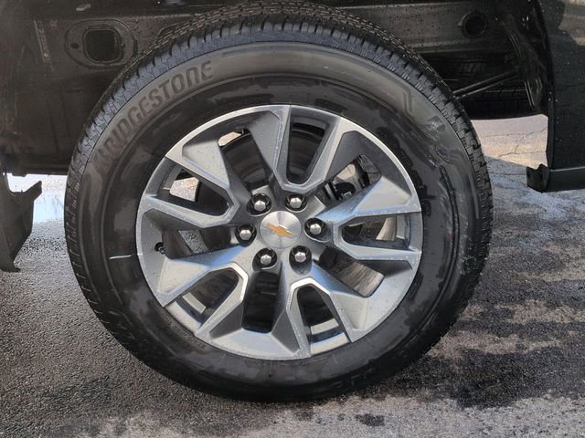New 2026 Black Chevrolet LT (2FL) image 32