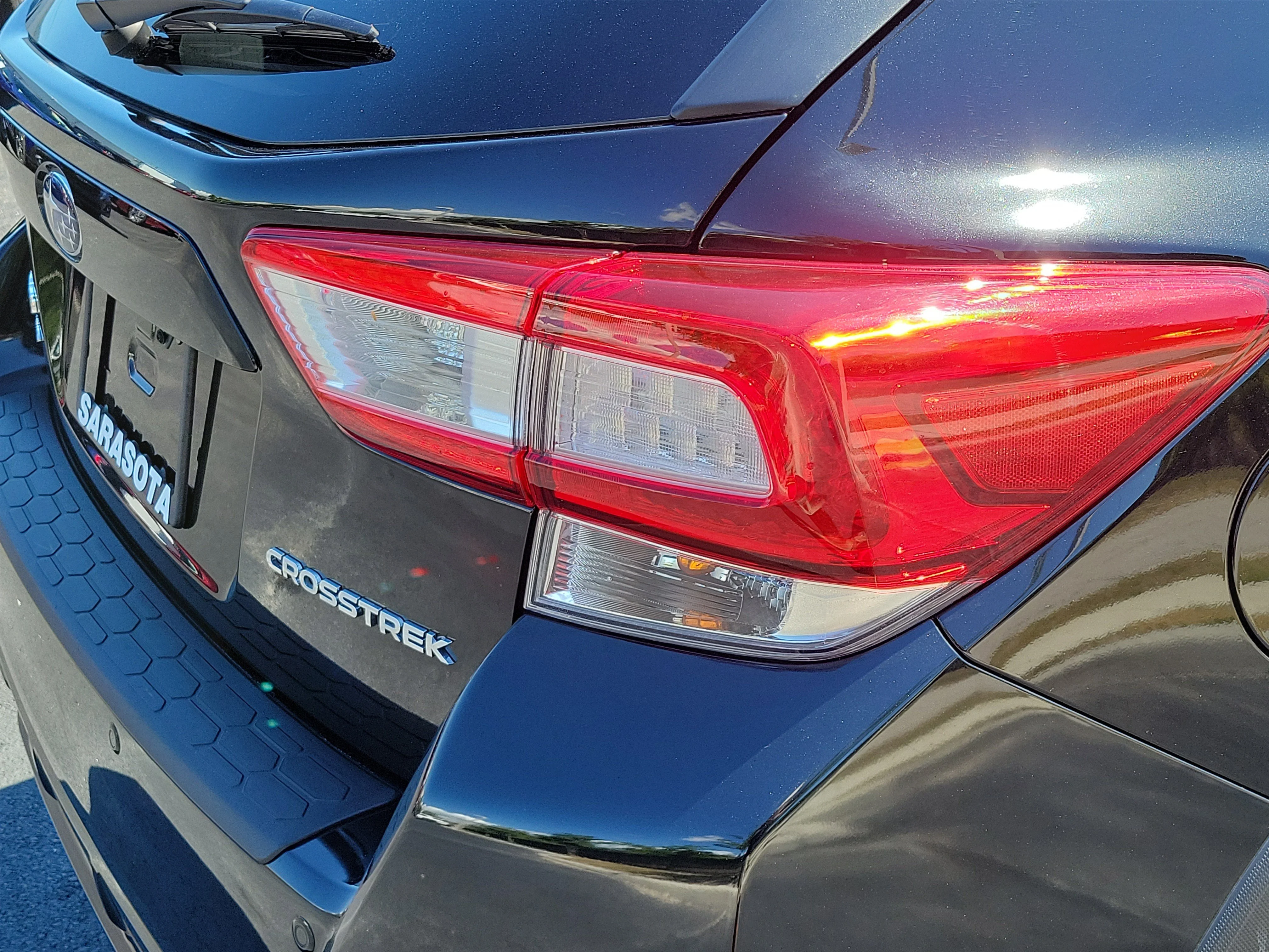 Used 2019 Crystal Black Silica Subaru Limited image 11