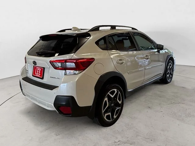 Used 2020 White Subaru Limited image 6