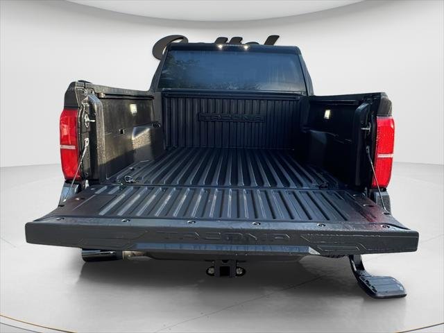 2024 Toyota Tacoma TRD Sport - Photo 10