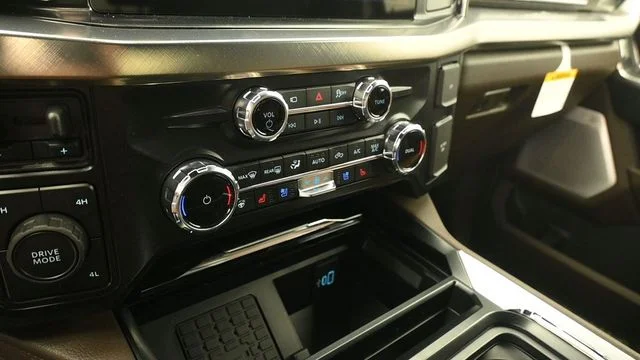 New 2026 Star White Metallic Tri-Coat Ford F-350® King Ranch® image 18