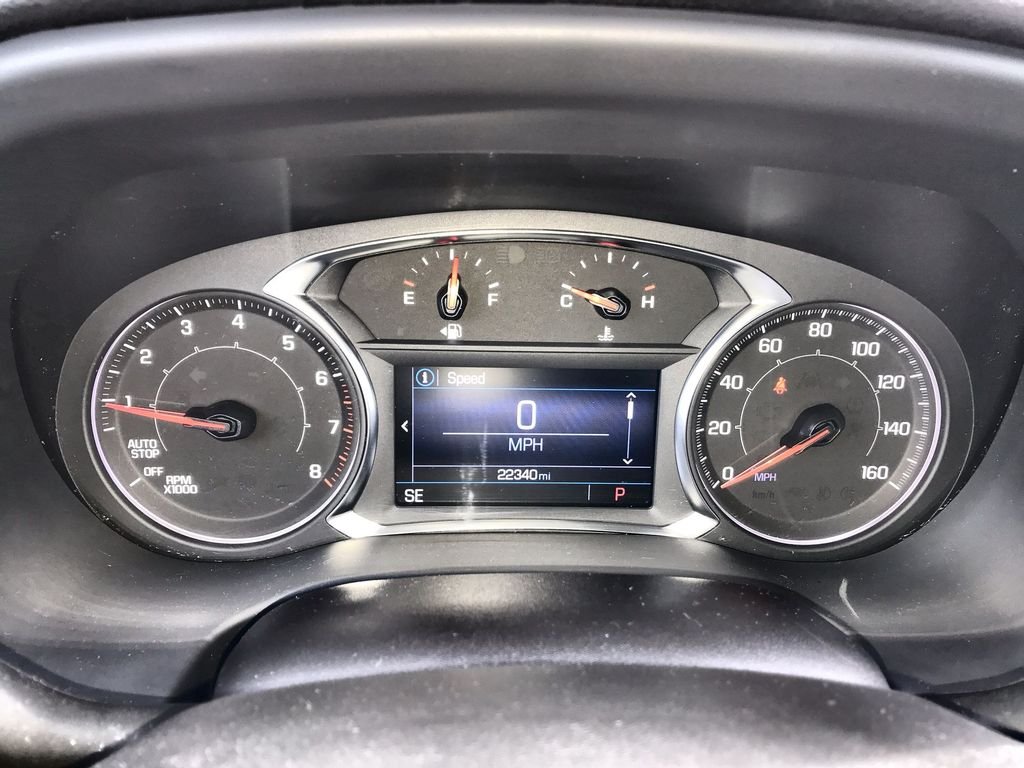Used 2023 White GMC SLE image 15