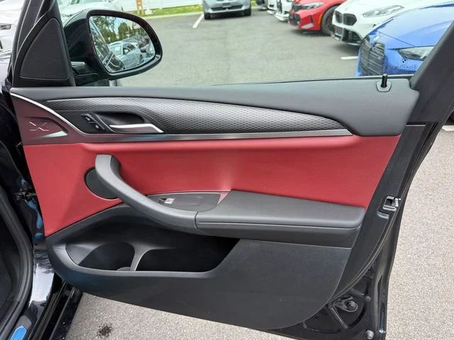 Used 2023 Carbon Black Metallic BMW xDrive30i image 29