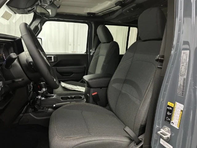 New 2026 Anvil Clear-Coat Exterior Paint Jeep Sport S image 16