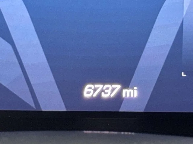 Used 2020 White Chevrolet Stingray image 33