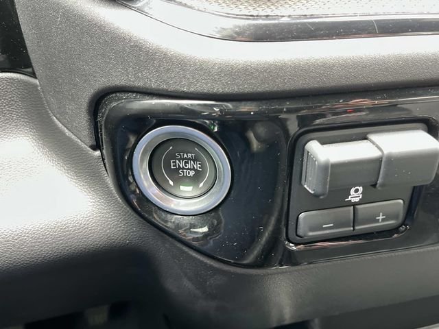 Used 2023 White Chevrolet ZR2 image 38