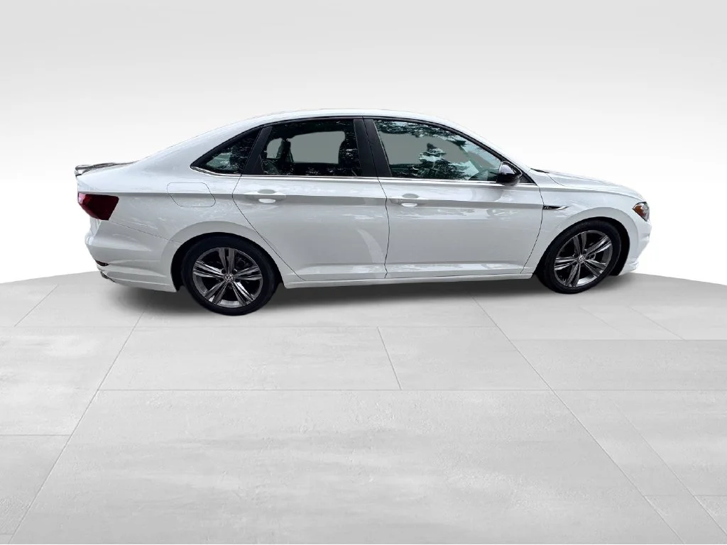 Used 2021 White Volkswagen  image 5