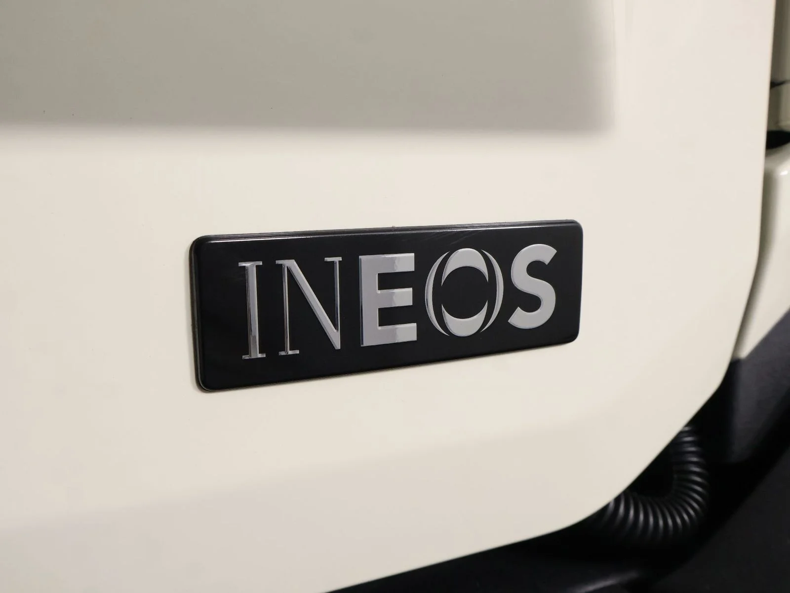 New 2026 Scottish White INEOS Fieldmaster Edition image 19