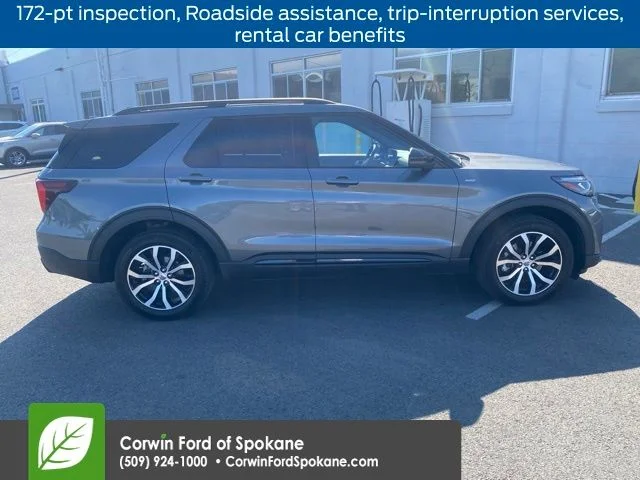 Used 2025 Gray Ford ST-Line image 3