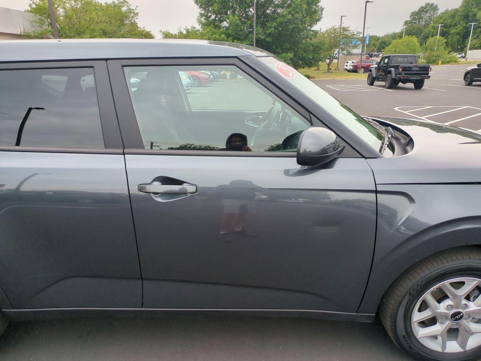 Used 2025 Gravity Gray Kia LX image 44