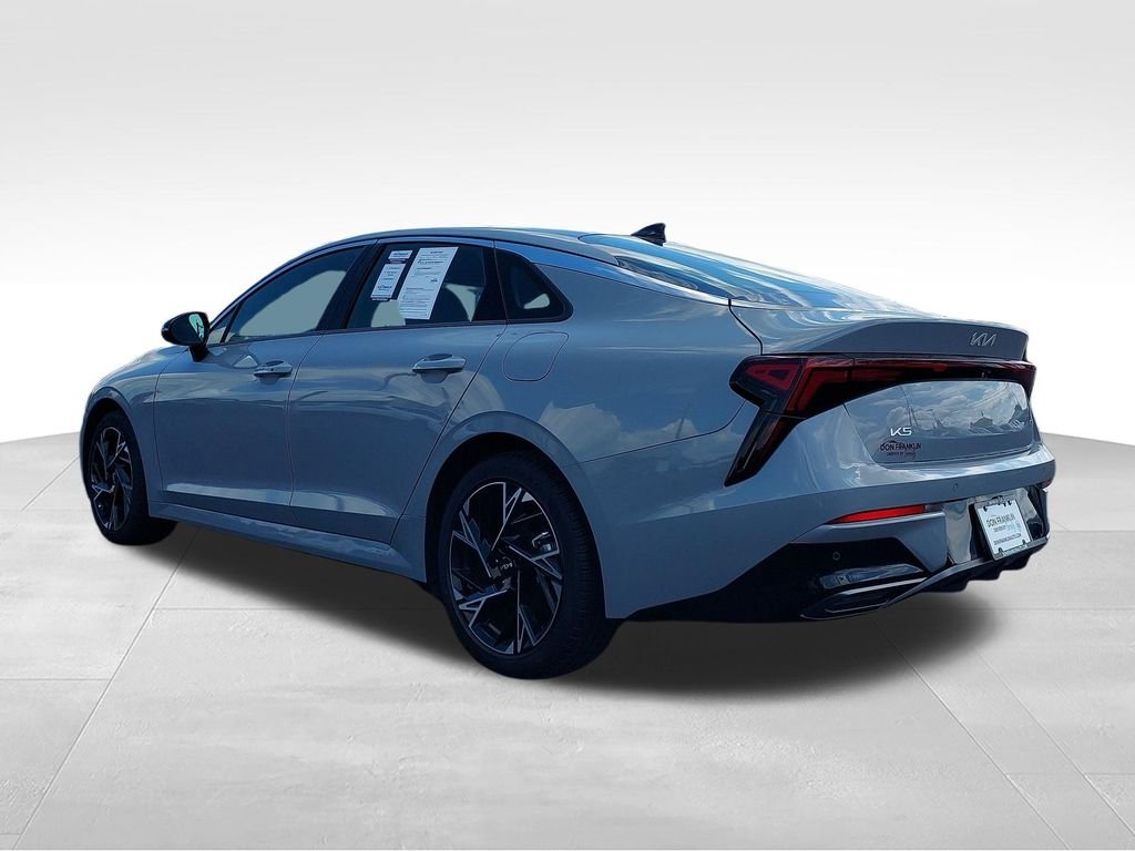 Used 2025 Gray Kia GT-Line image 3