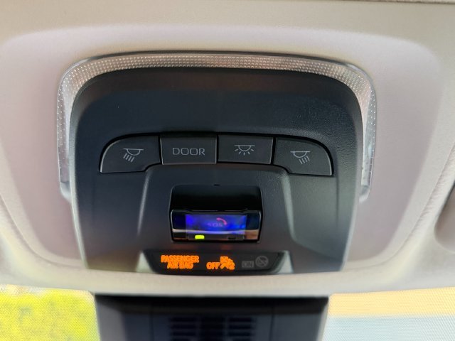 Used 2026  Toyota LE image 27