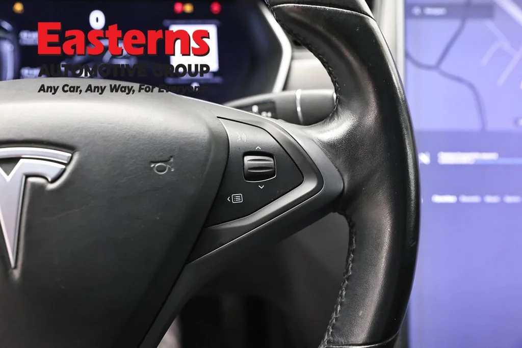 Used 2018 Black Tesla 75D image 16
