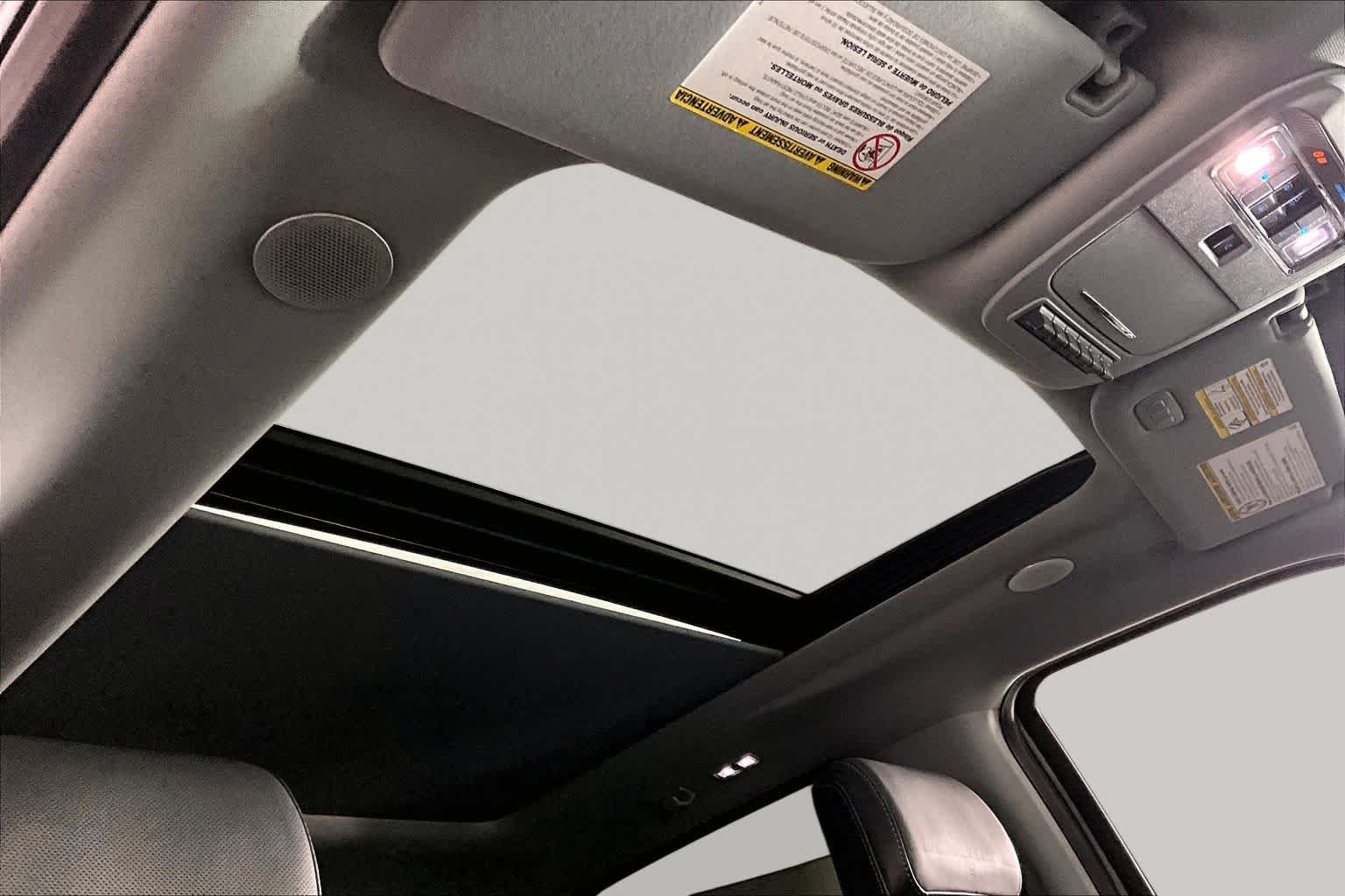 Used 2023 Carbonized Gray Ford LARIAT image 13
