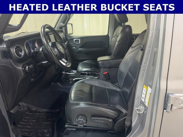 Used 2018 Gray Jeep Sahara image 15