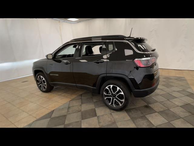 Certified Used 2022 Black Jeep Limited 4x4 image 7