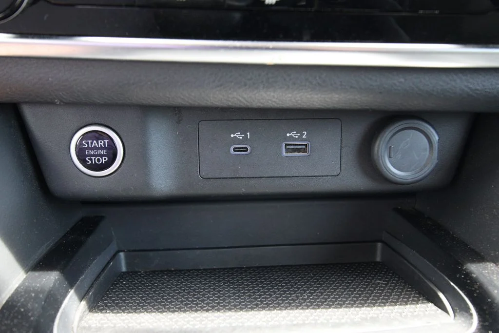 Used 2023 Black Nissan S image 26