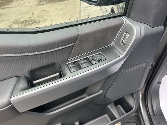 New 2026 Carbonized Gray Metallic Ford XLT image 17