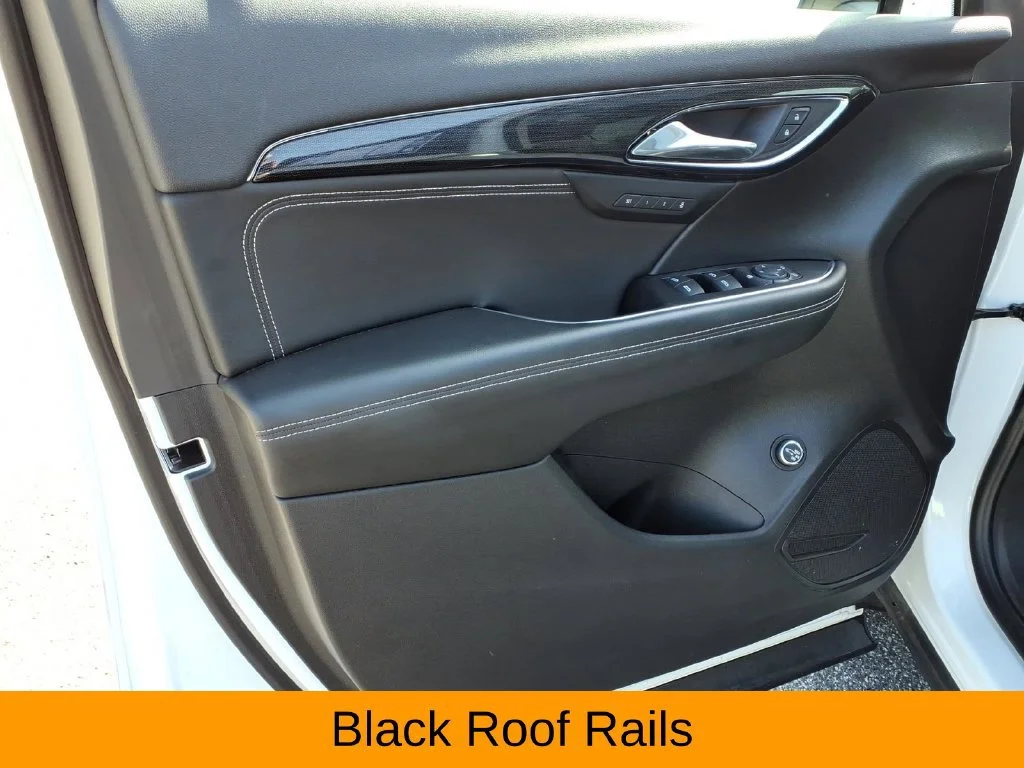Certified Used 2023 WHITE FROST TRICOAT Buick Essence image 23