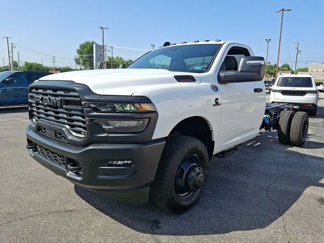 New 2026 White Ram Tradesman image 3
