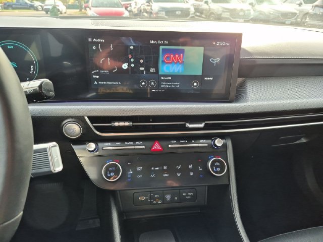 Used 2024 Black Hyundai Limited image 18