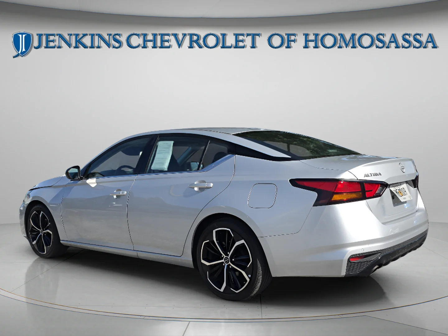 Used 2024 Brilliant Silver Metallic Nissan 2.5 SR image 8