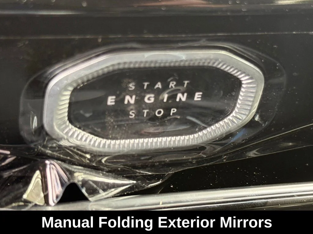 New 2026 Silver Zynith Exterior Paint Jeep Limited image 18
