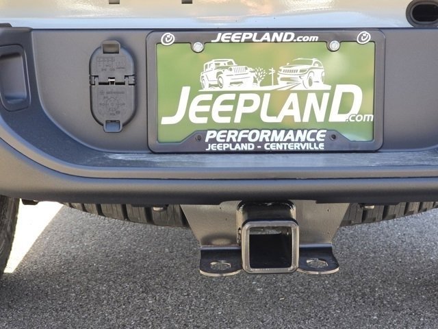 Used 2025 Bright White Clearcoat Jeep Rubicon image 20