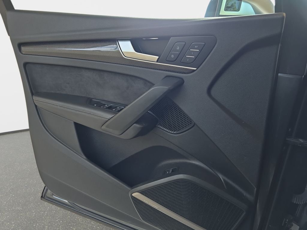 Used 2018 Gray Audi 3.0T Prestige image 28