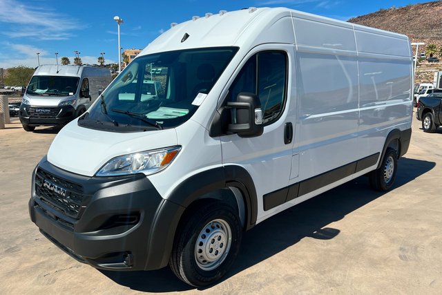2026 RAM ProMaster Tradesman