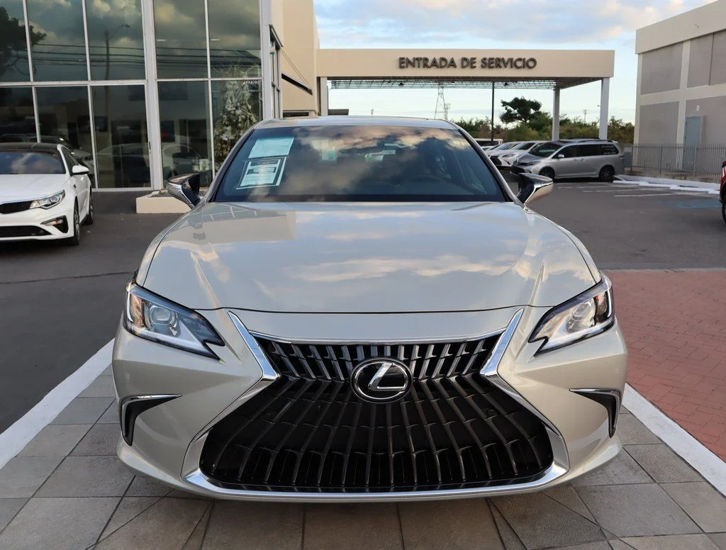 Used 2025 Beige Lexus 350 image 2