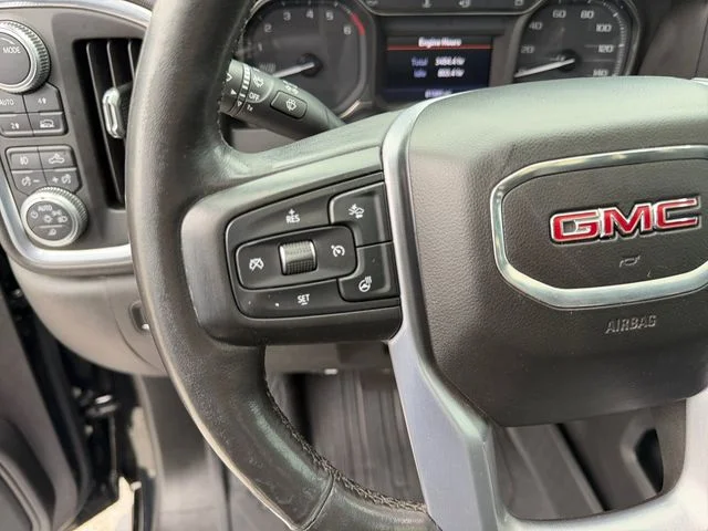 Used 2020 Black GMC SLT image 23