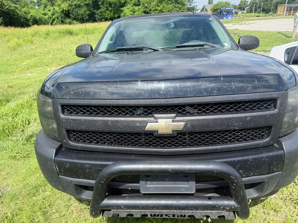 Used 2008 Black Chevrolet Work Truck image 3