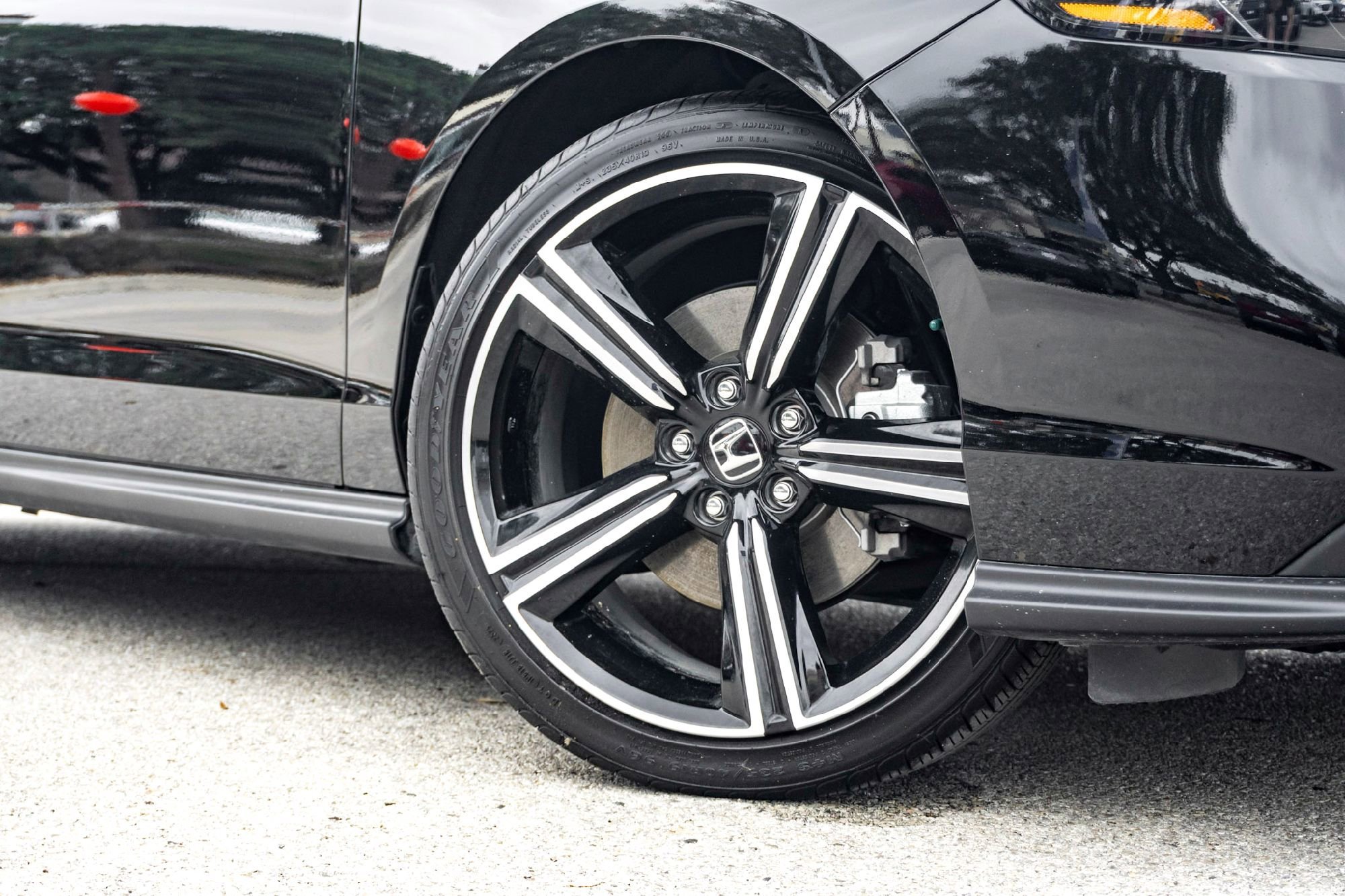 Used 2025 Black Honda Sport image 2
