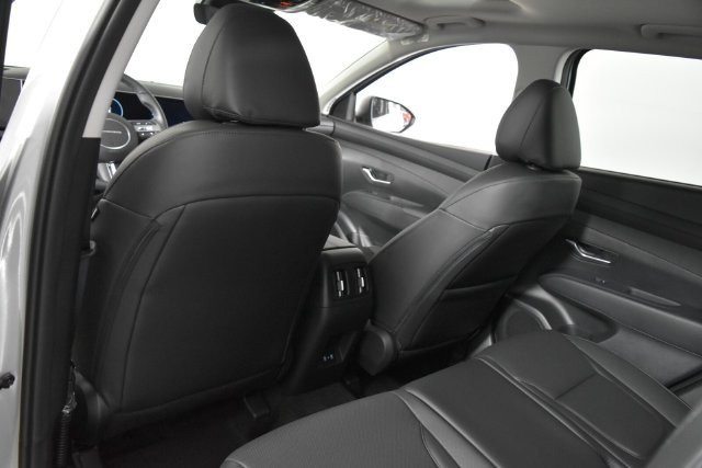New 2026 Silver Hyundai SEL Premium AWD image 34