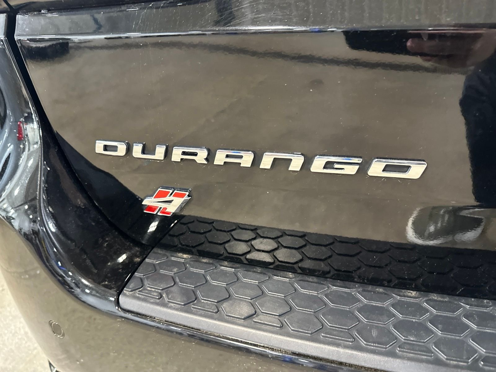 Used 2019 Black Dodge Citadel image 7