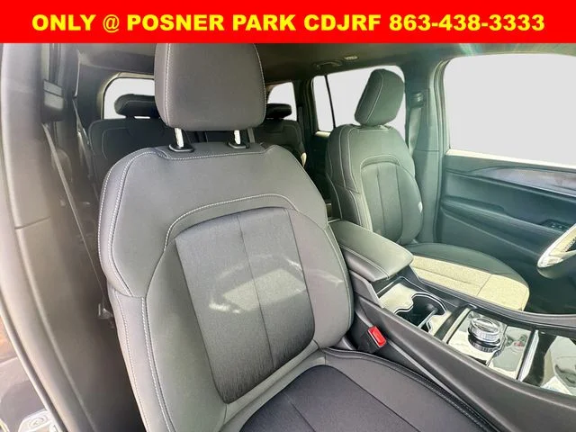 New 2026 Baltic Gray Metallic Clear-Coat Exterior Paint Jeep Laredo X image 29