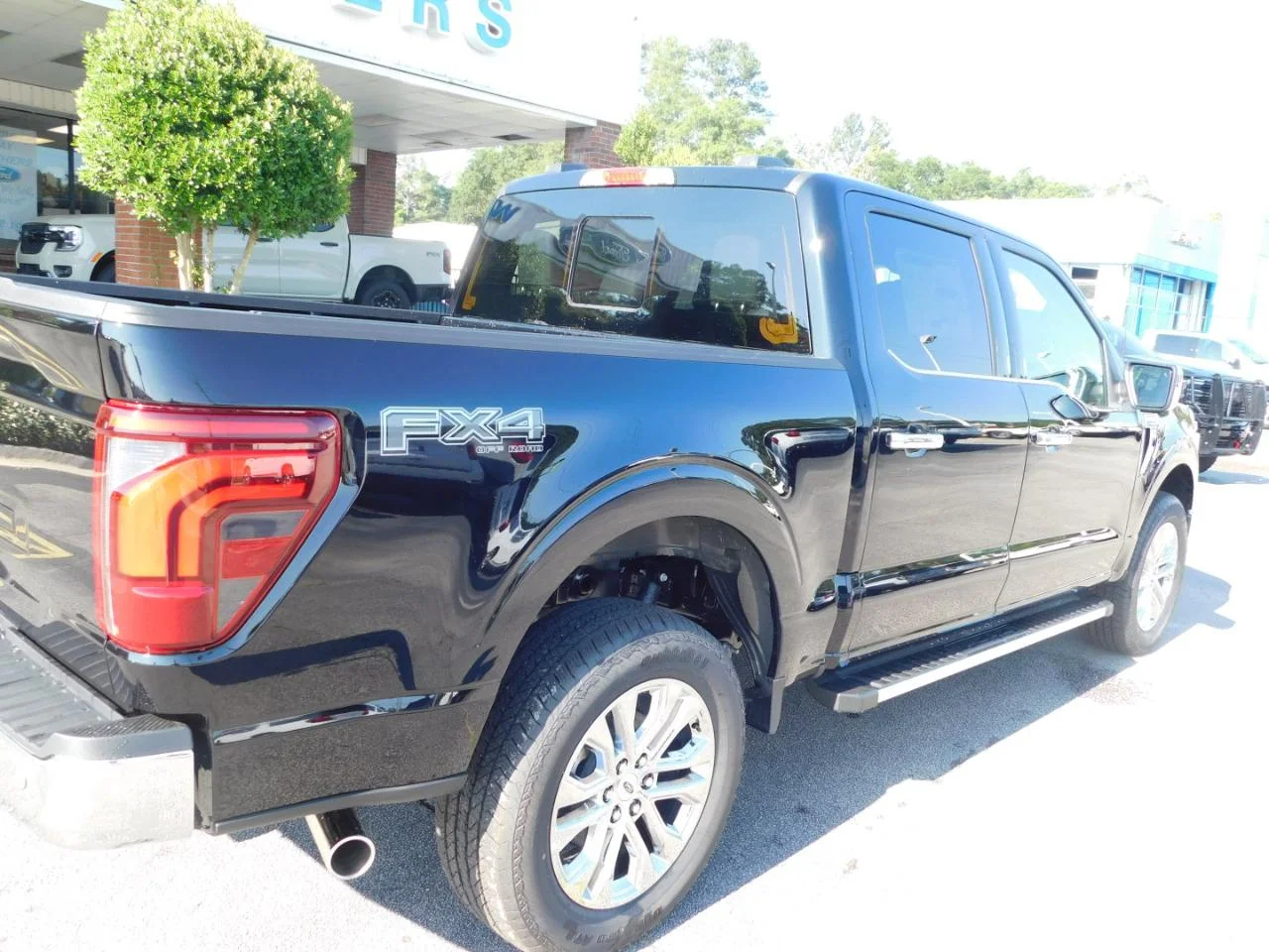 New 2026 Agate Black Metallic Ford Lariat® image 11