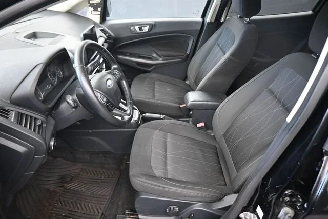 Used 2020 Black Ford SE image 22