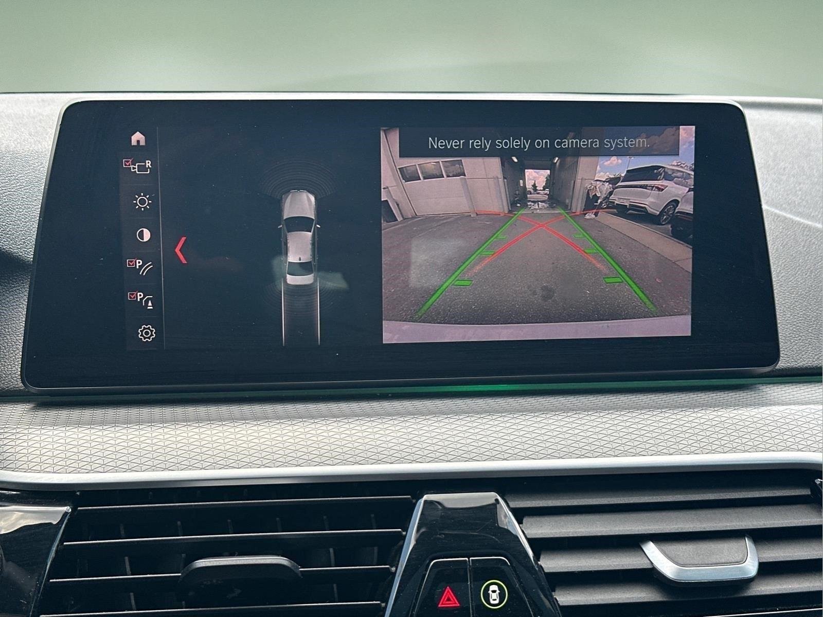 Used 2019 Alpine White BMW 530i image 27