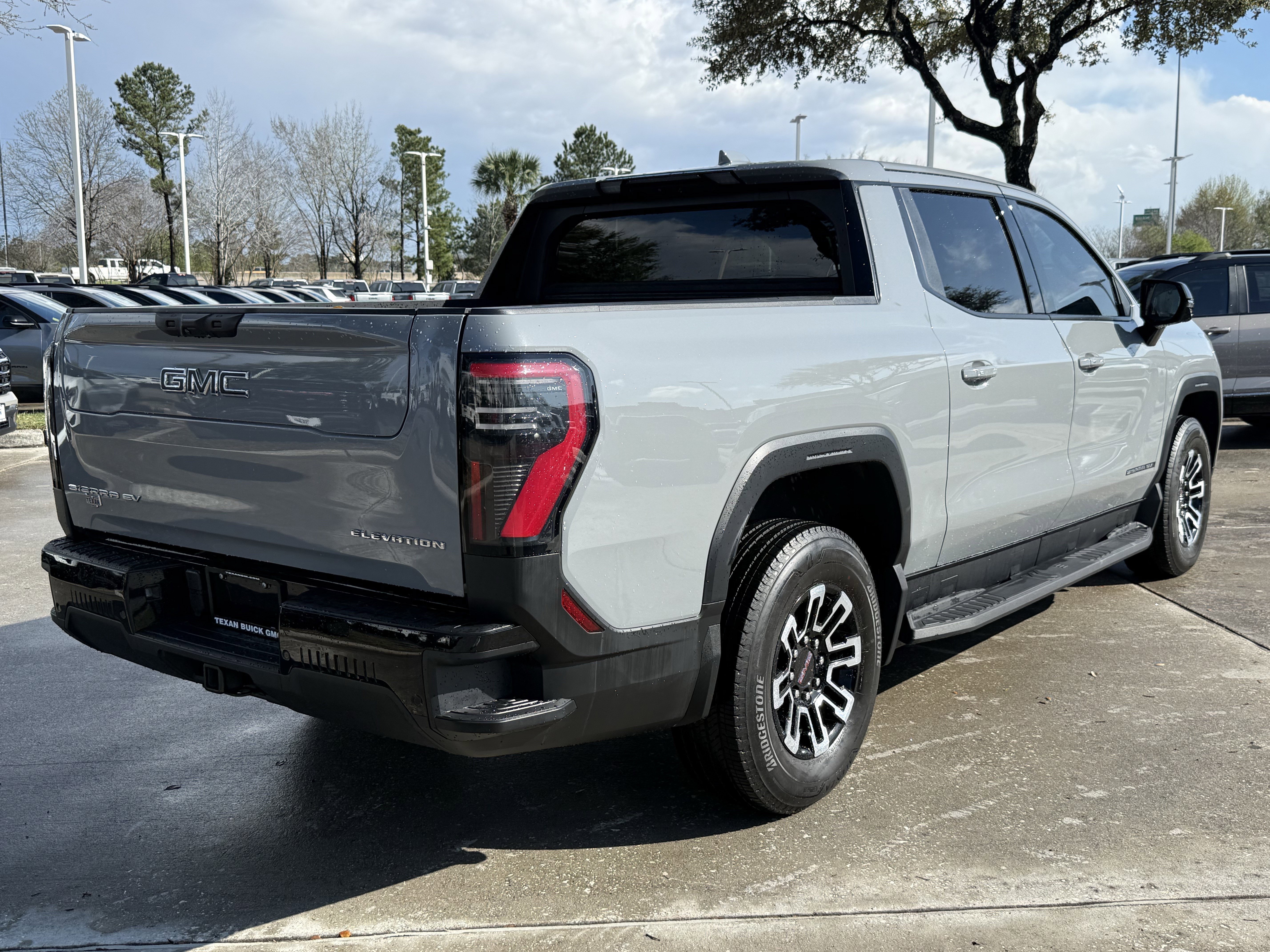 2026 GMC Sierra EV Elevation - Photo 4